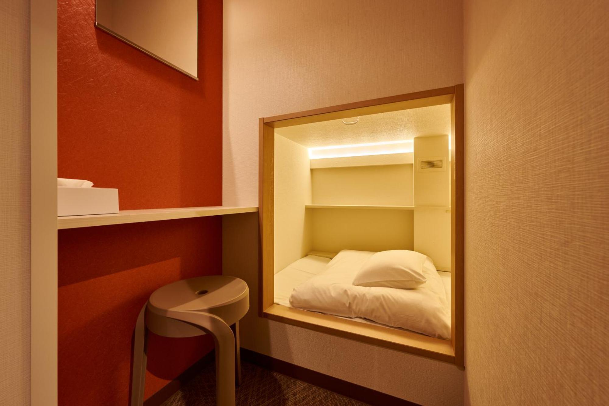 Capsule Hotel Continue Nijojokita Kyoto Luaran gambar