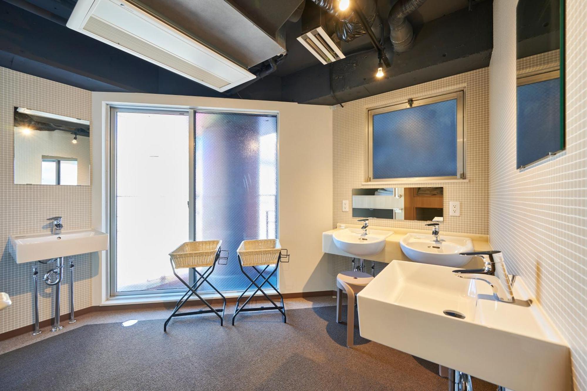 Capsule Hotel Continue Nijojokita Kyoto Luaran gambar