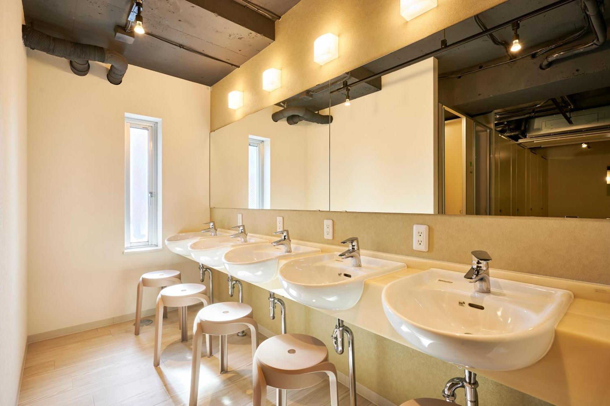 Capsule Hotel Continue Nijojokita Kyoto Luaran gambar